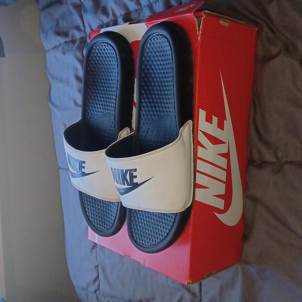 Nike Slides